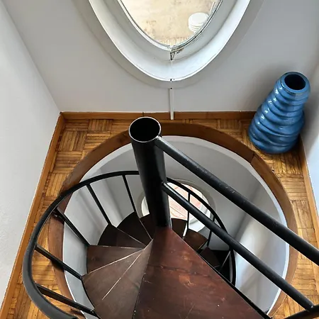 Dionigi Apartment *